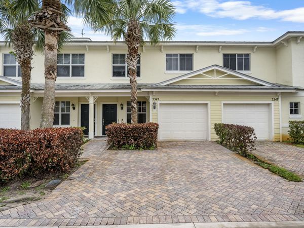 2545 Creekside Drive, Fort Pierce, FL 34981