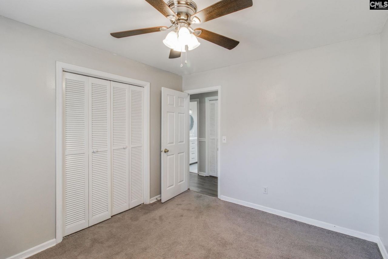 104 Sweet Springs Court  Photo 12