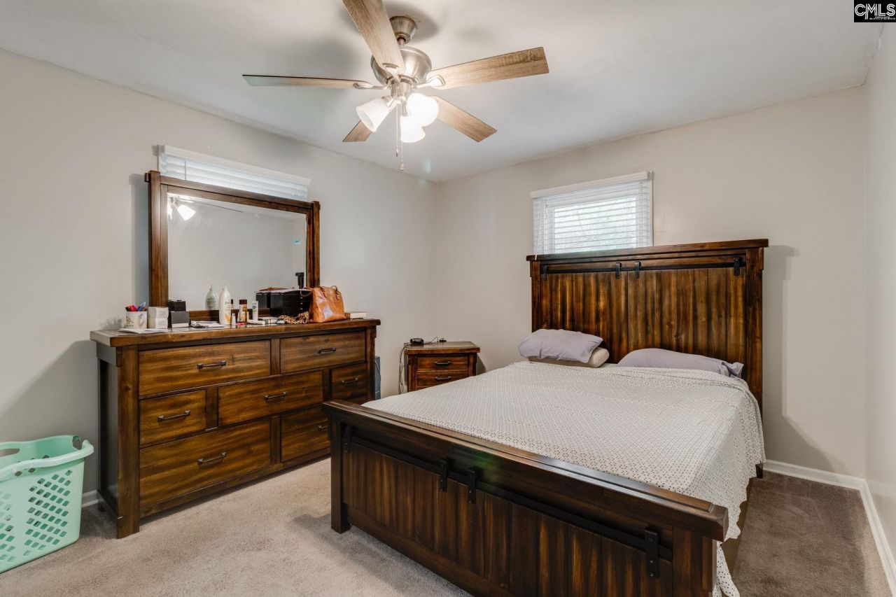 104 Sweet Springs Court  Photo 8