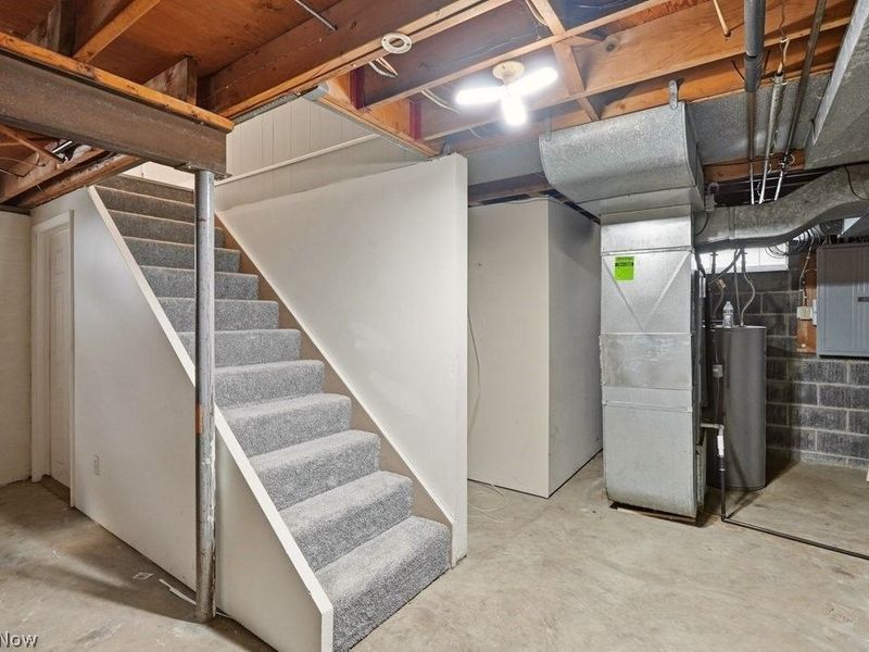 329 Dennison Avenue, Akron, OH 44312 Photo 16