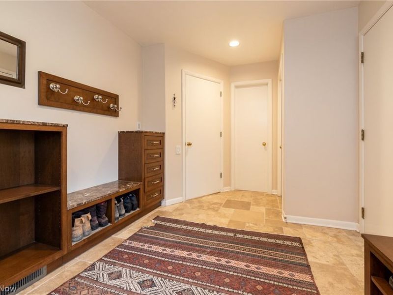 2505 Cedarwood Road, Pepper Pike, OH 44124 Photo 21