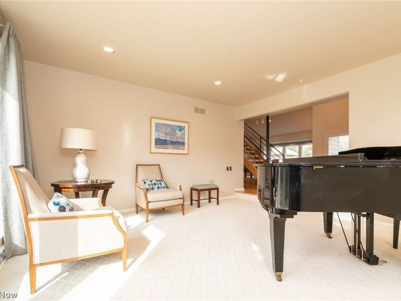 2505 Cedarwood Road, Pepper Pike, OH 44124 Photo 5