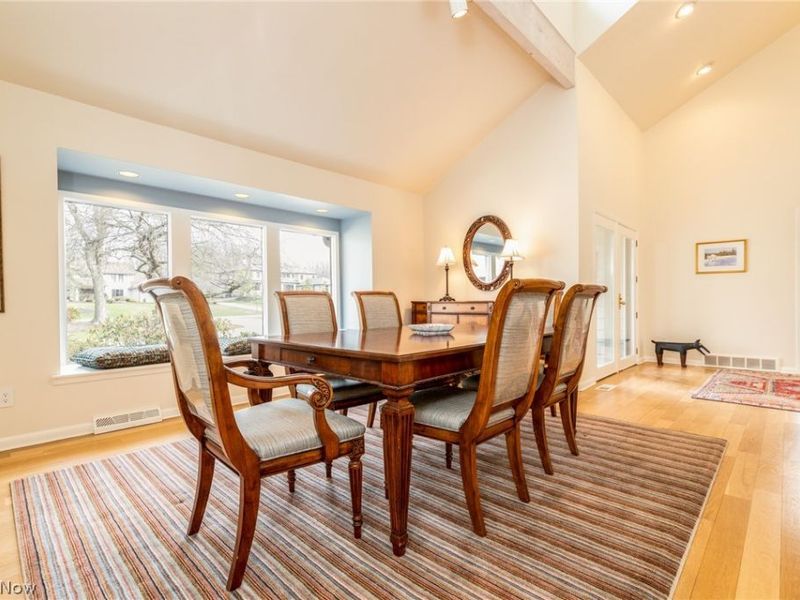 2505 Cedarwood Road, Pepper Pike, OH 44124 Photo 6