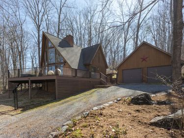 197 Beatty Hollow, Lexington, VA 24450