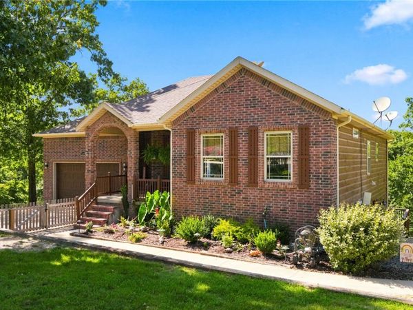 16240 Kostner Drive, Rogers, AR 72756