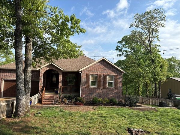 16240 Kostner Drive, Rogers, AR 72756