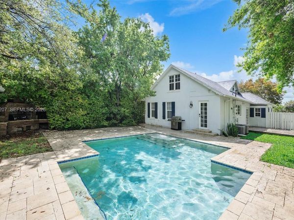 285 NE 105th St, Miami Shores, FL 33138