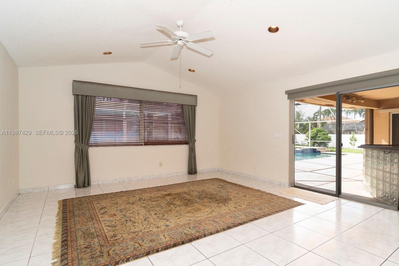 2293 SW 182nd Way , Miramar, FL 33029 Photo