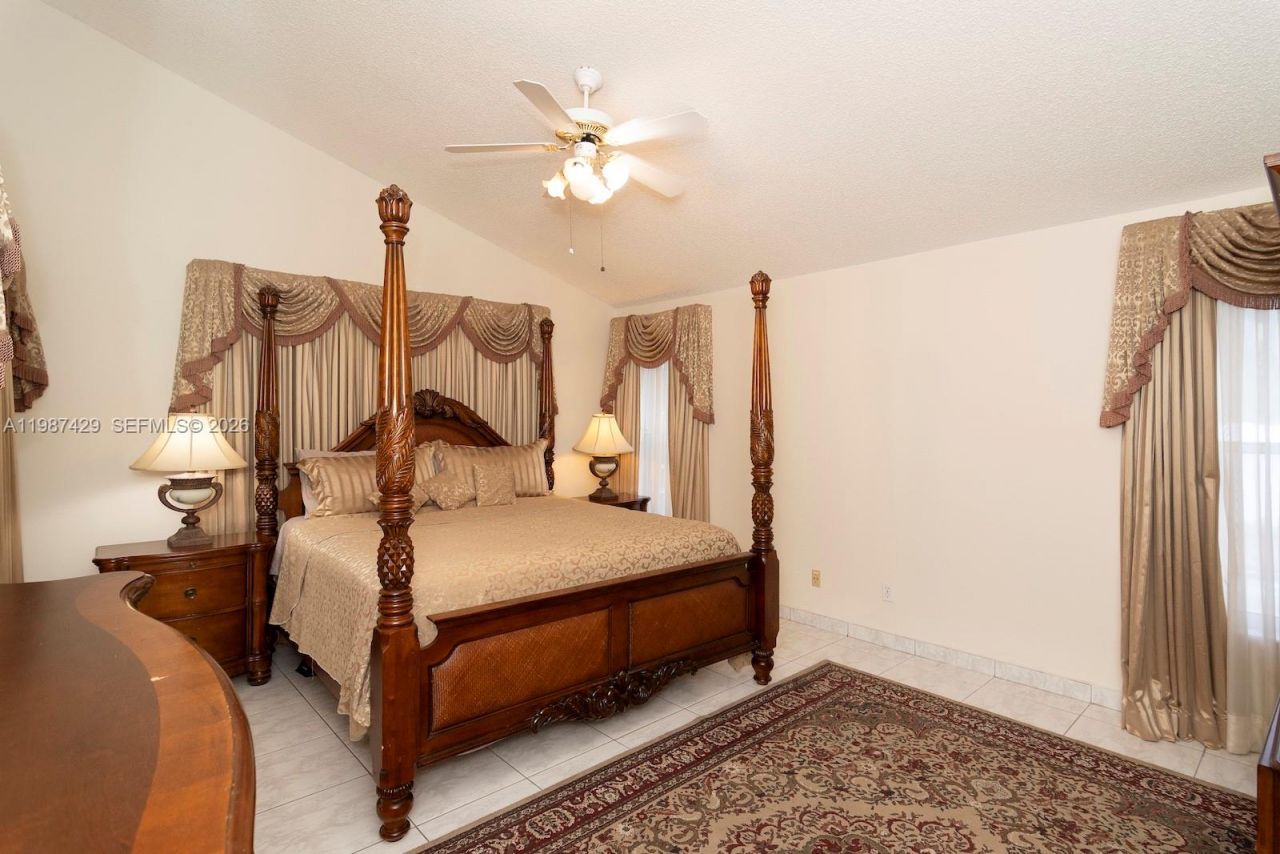 2293 SW 182nd Way , Miramar, FL 33029 Photo