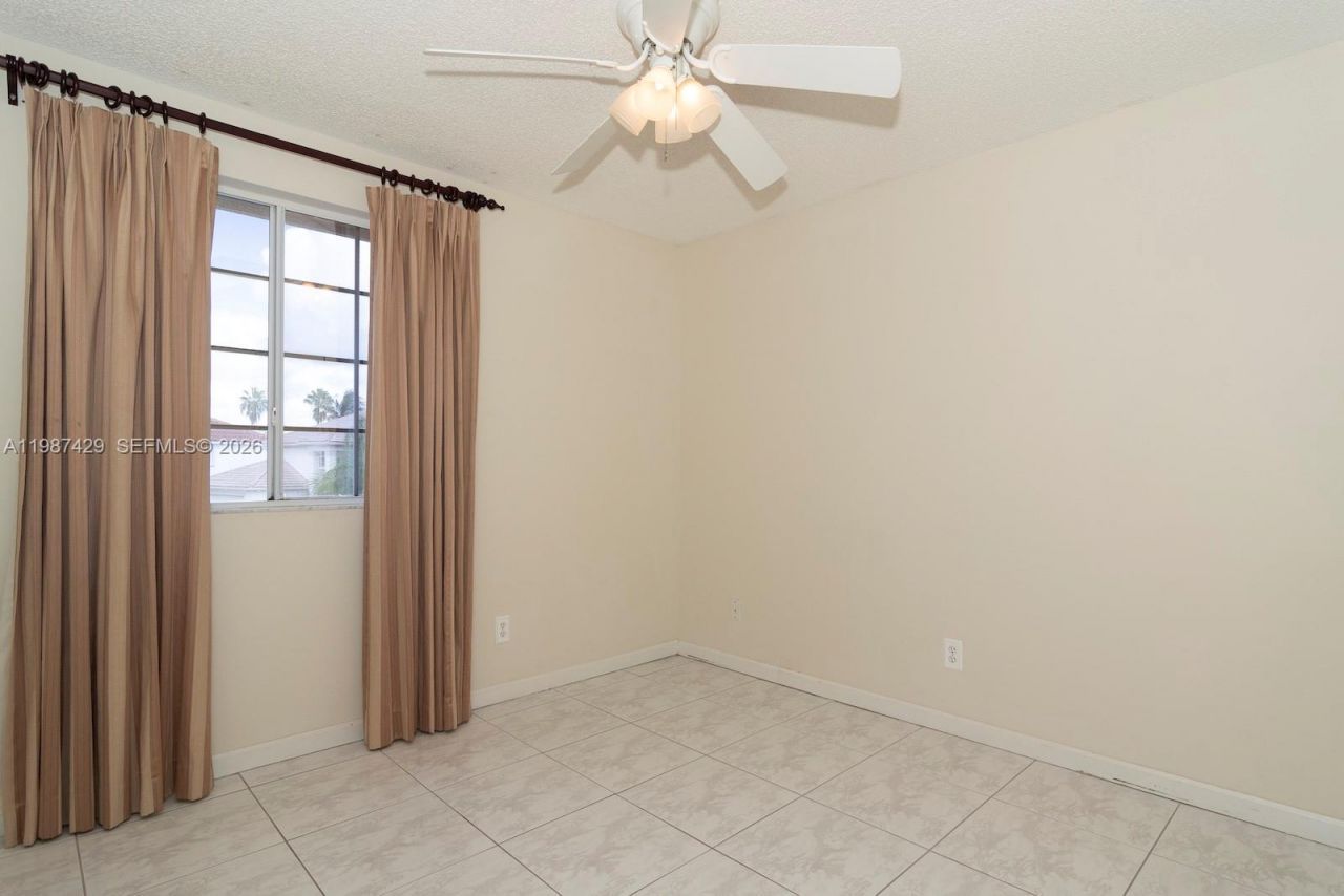 2293 SW 182nd Way , Miramar, FL 33029 Photo