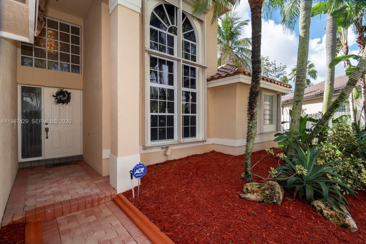 2293 SW 182nd Way , Miramar, FL 33029 Photo