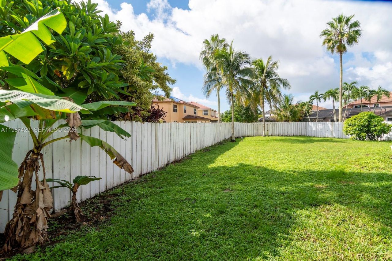 2293 SW 182nd Way , Miramar, FL 33029 Photo