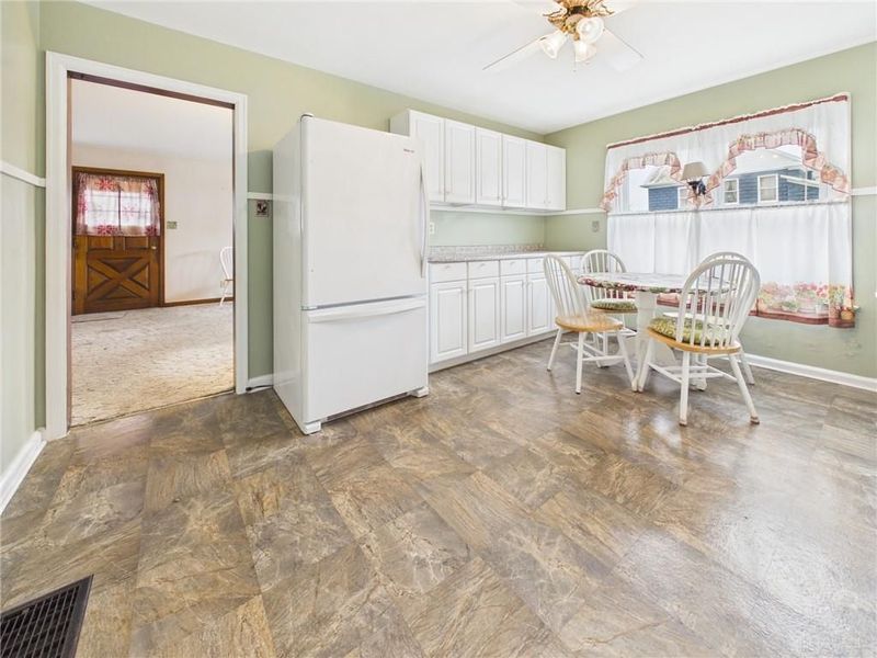 800 Spring Street, Greenville, OH 45331 Photo 5