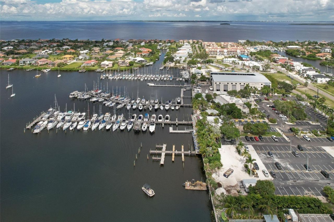 1008 Apollo Beach Boulevard, Unit 201, Apollo Beach, FL 33572 Photo