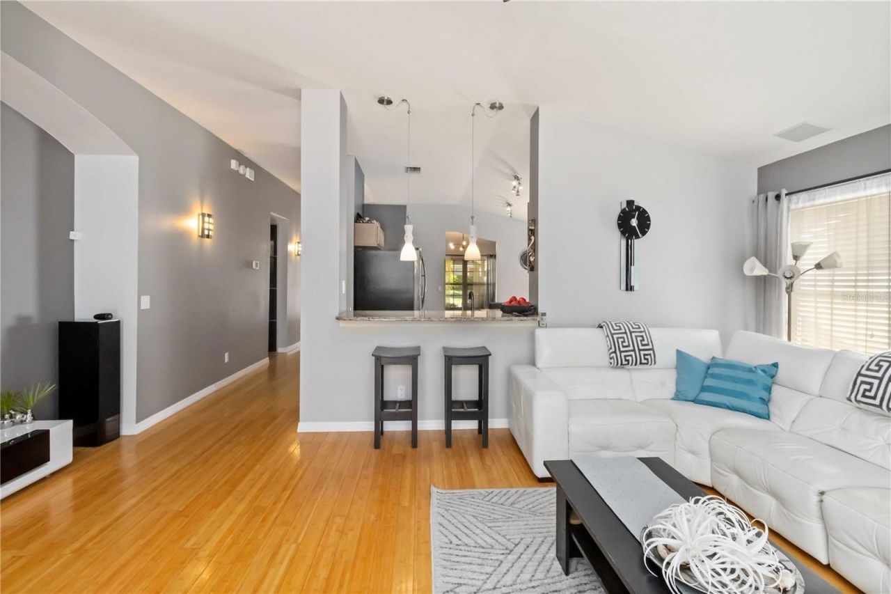 1220 Lake Highview Lane , Brandon, FL 33510 Photo