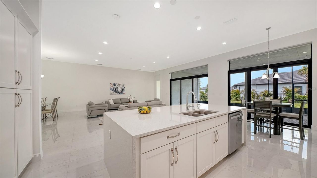 8950 Baroque Terrace, Sarasota, FL 34240 Photo