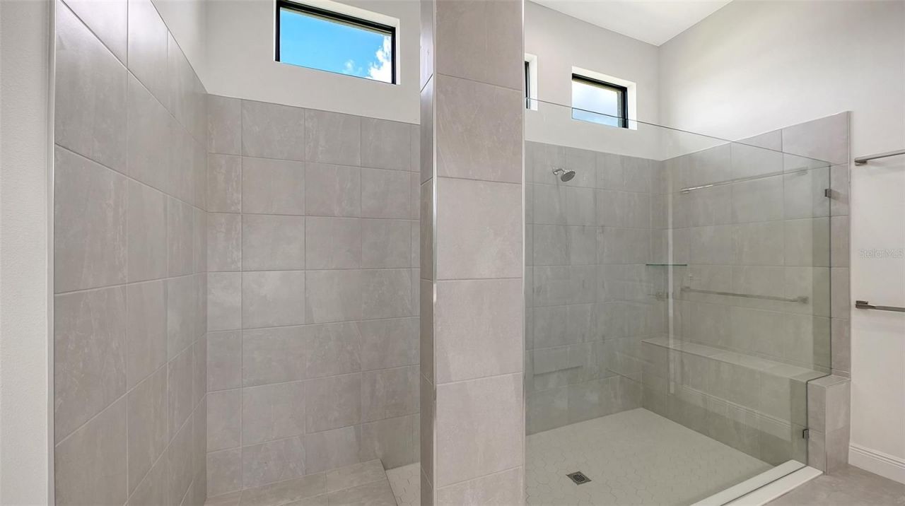 8950 Baroque Terrace, Sarasota, FL 34240 Photo