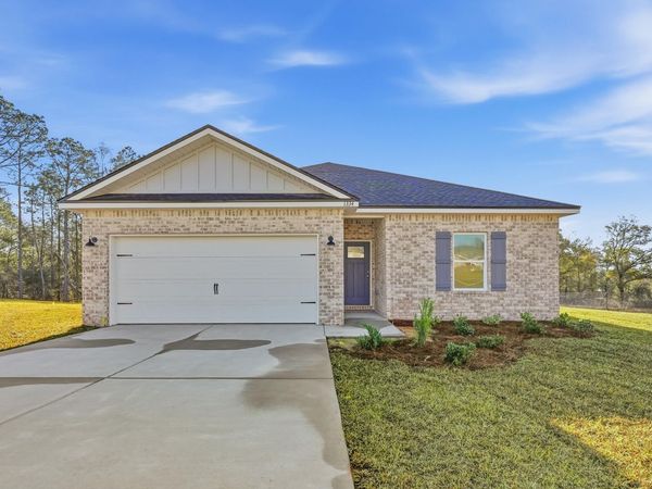 51 Spooner Street, DeFuniak Springs, FL 32433