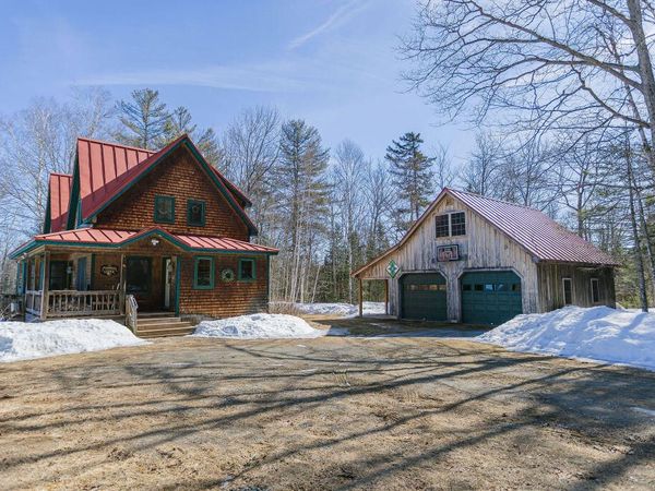 31 Bog Pond Road, Phillips, ME 04966