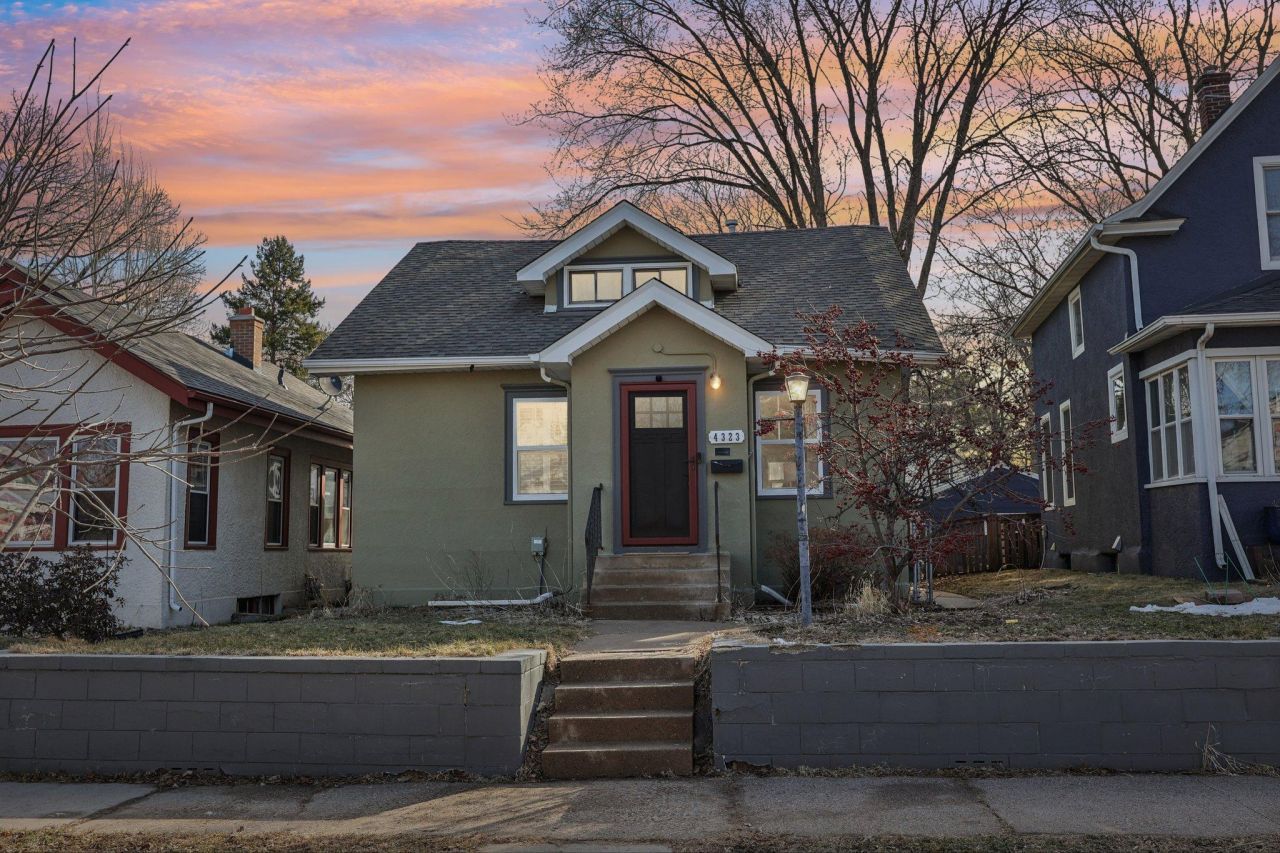 4323 12th Avenue S, Minneapolis, MN 55407 Main Photo