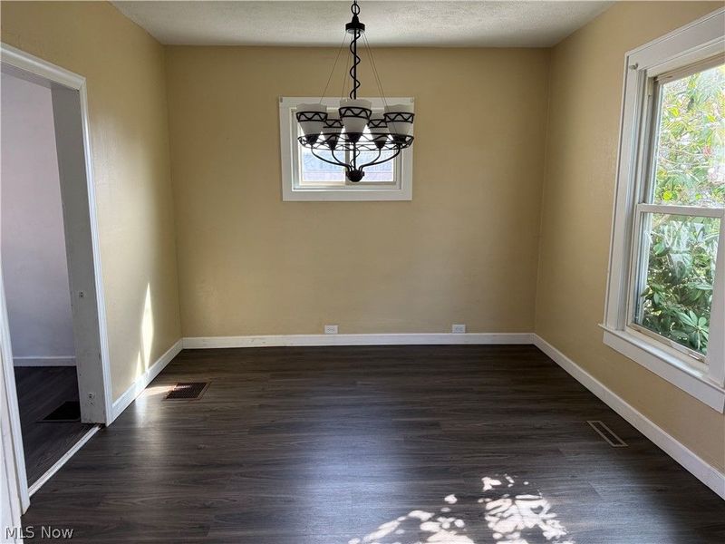 717 N Dawson Street, Uhrichsville, OH 44683 Photo 7