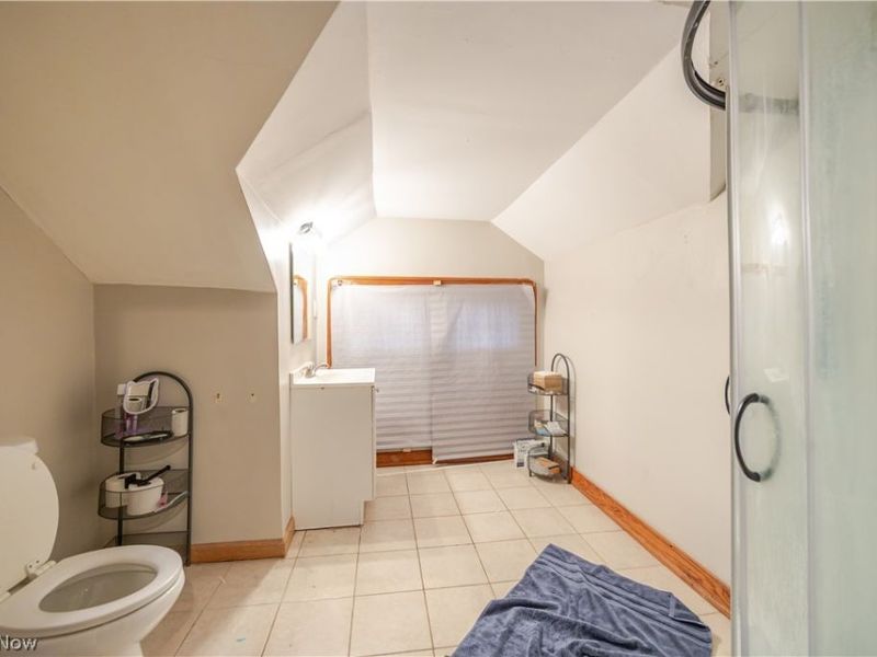 3152 E Derbyshire Road, Cleveland Heights, OH 44118 Photo 16