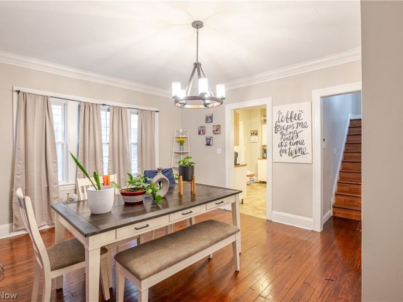 3152 E Derbyshire Road, Cleveland Heights, OH 44118 Photo 3