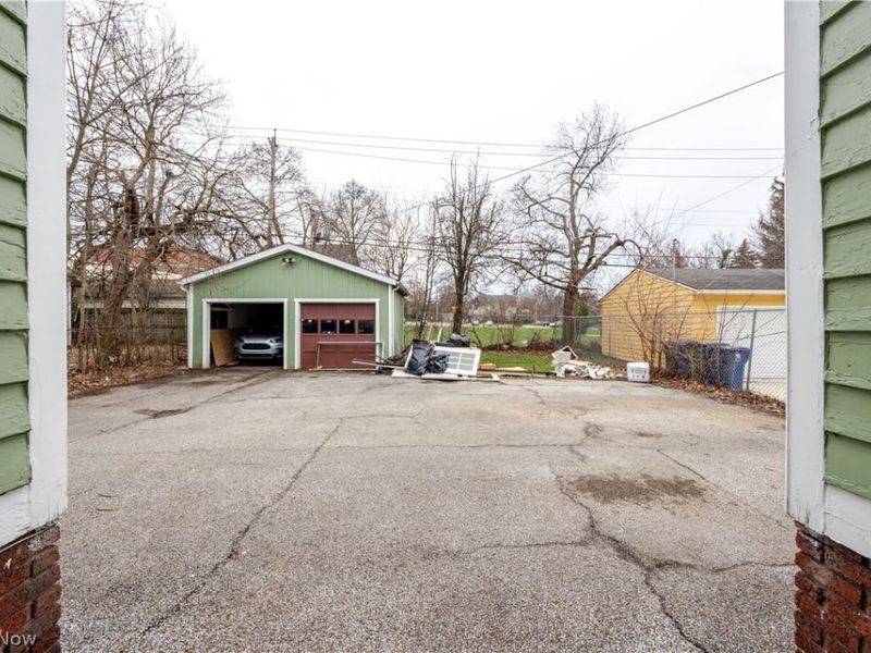 3152 E Derbyshire Road, Cleveland Heights, OH 44118 Photo 40