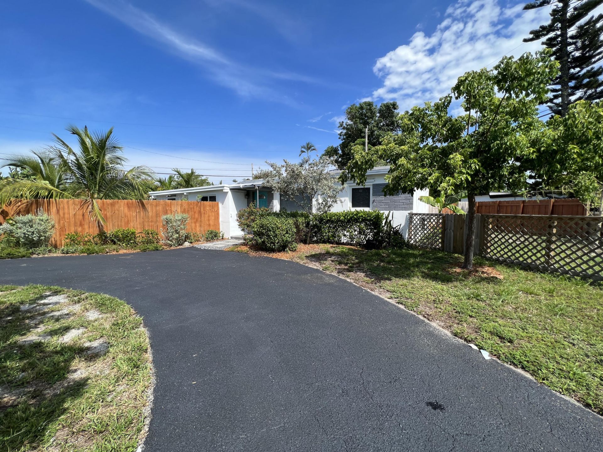 2648 NE 15th Terrace, Pompano Beach, FL 33064 Photo