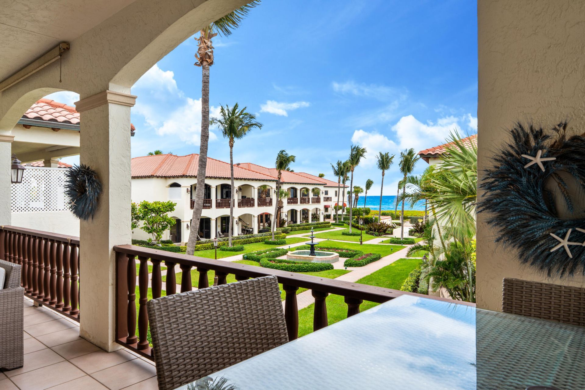 5833 N Ocean Boulevard, Unit D2, Ocean Ridge, FL 33435 Photo