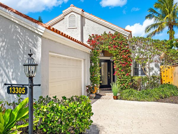 13305 St Tropez Circle, Palm Beach Gardens, FL 33410