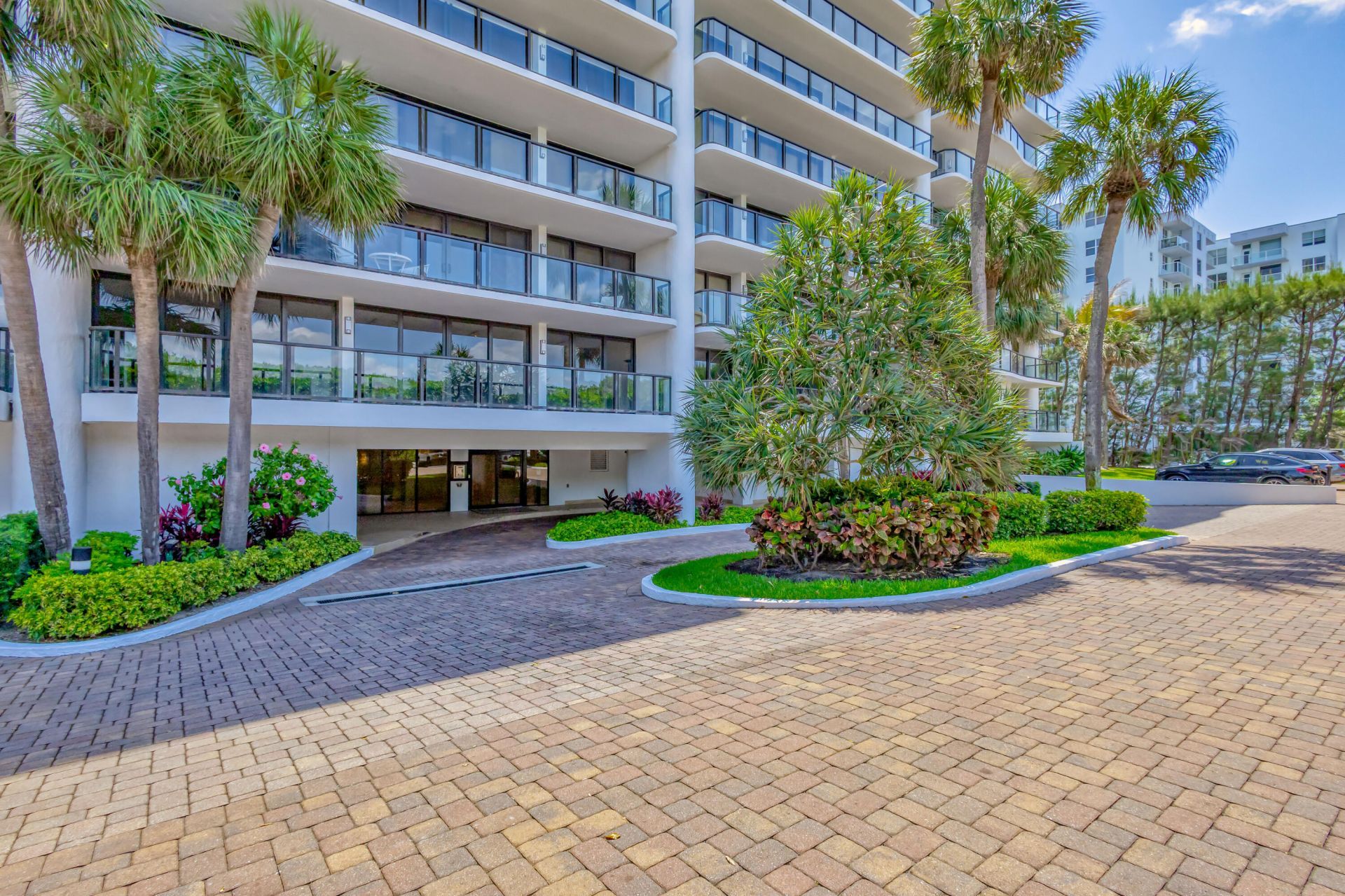 3440 S Ocean Boulevard S, Unit 401, Palm Beach, FL 33480 Photo