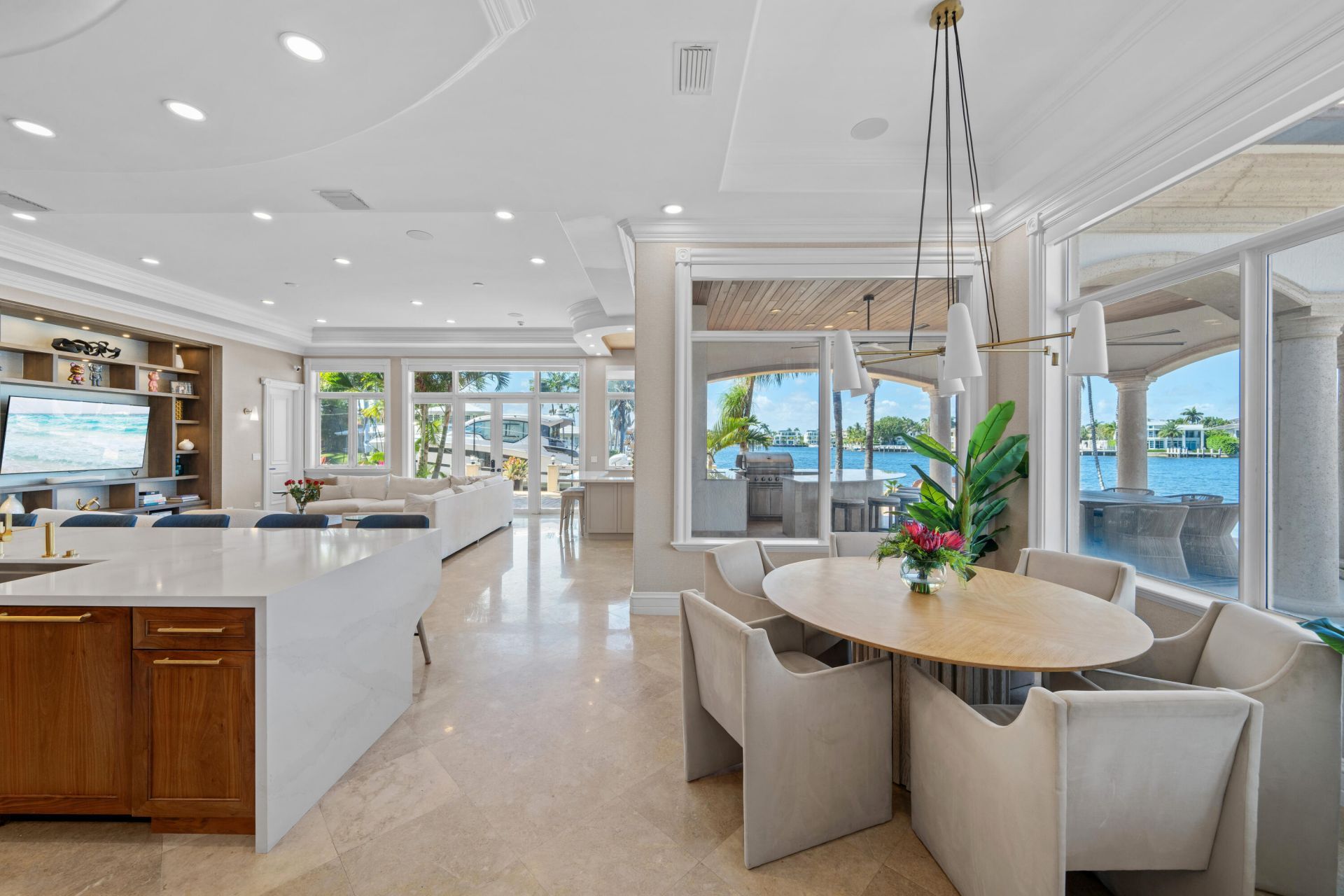 2593 SE 8th Street, Pompano Beach, FL 33062 Photo