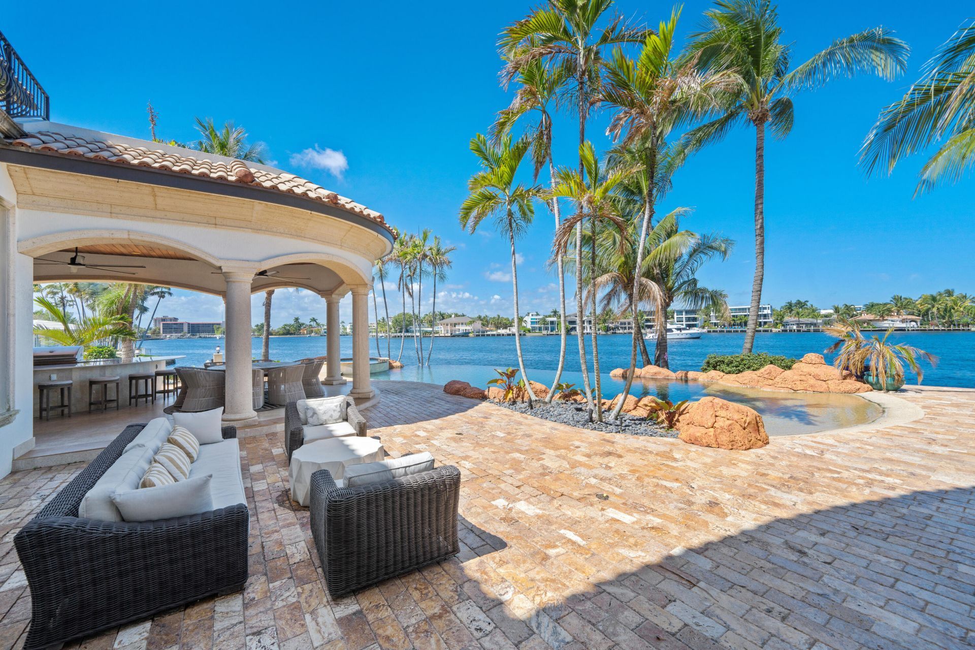 2593 SE 8th Street, Pompano Beach, FL 33062 Photo