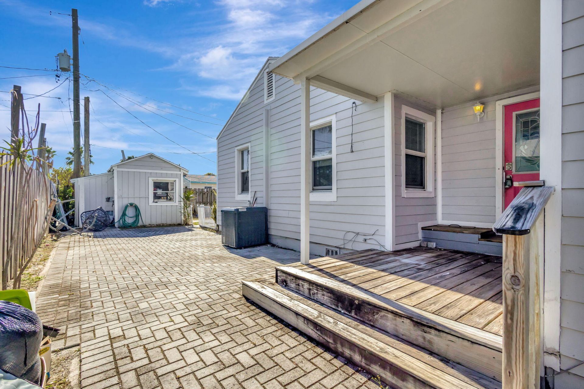 736 Rockland Drive, West Palm Beach, FL 33405 Photo