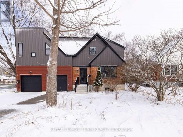433 Dawson Avenue, Ottawa, ON K1Z5V5