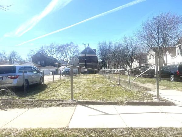 4800 S Throop Street , Chicago, IL 60609