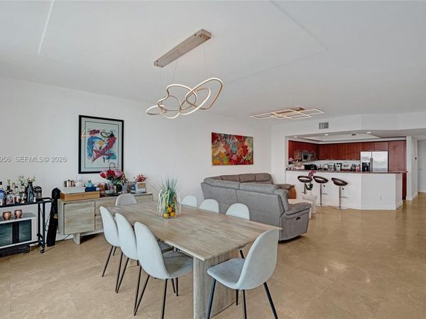 14951 Royal Oaks Ln , Unit 803, North Miami, FL 33181