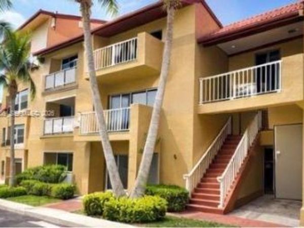 15620 SW 80th St , Unit H-304, Kendall, FL 33193