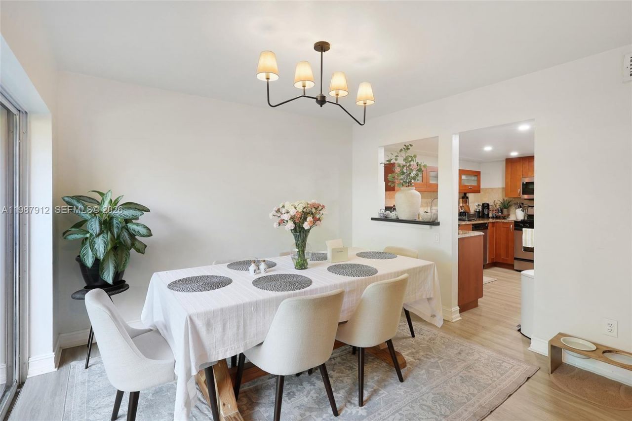 6507 SW 116th Pl, Unit C, Miami, FL 33173 Photo