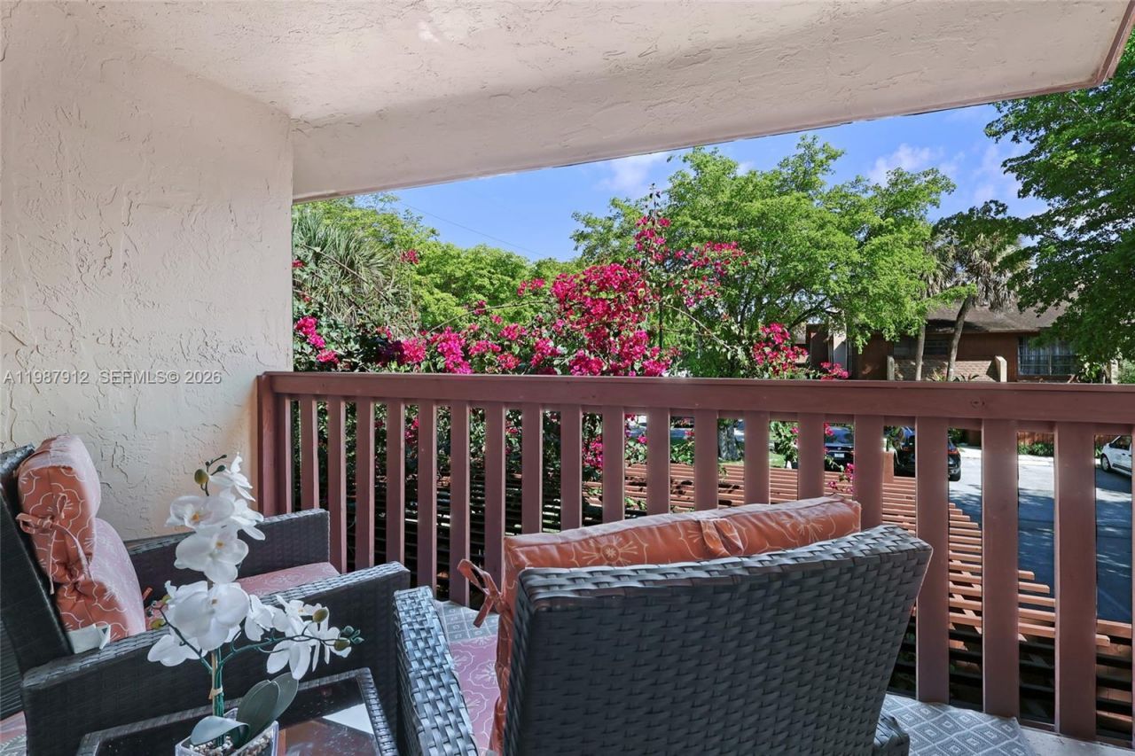 6507 SW 116th Pl, Unit C, Miami, FL 33173 Photo