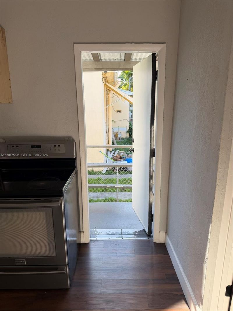 217 E 48th St , Unit 2, Hialeah, FL 33013 Photo