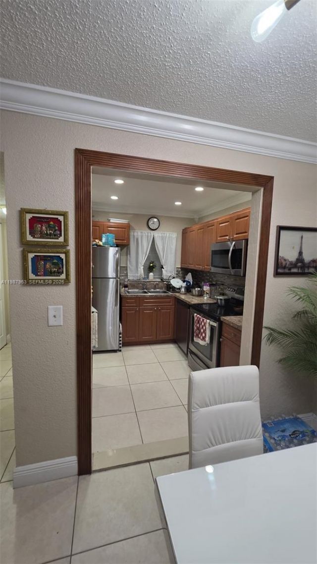 3050 E Sunrise Lakes Dr , Unit 302, Sunrise, FL 33322 Photo