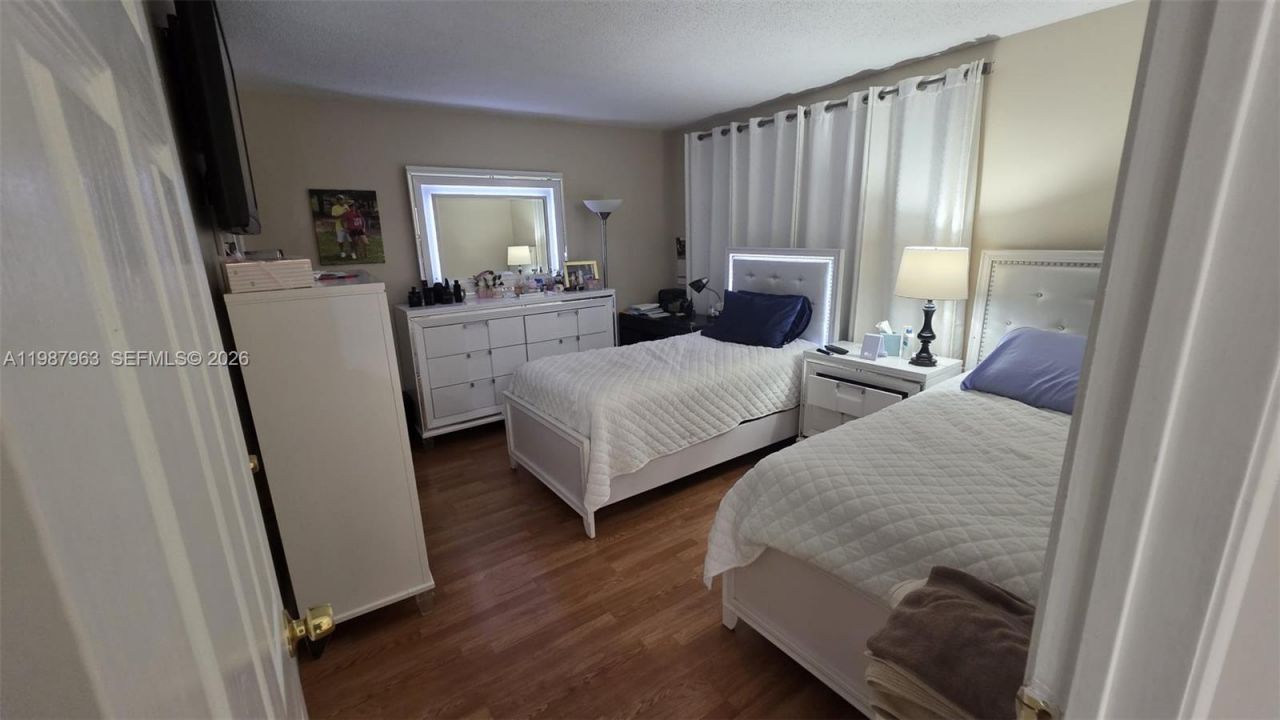 3050 E Sunrise Lakes Dr , Unit 302, Sunrise, FL 33322 Photo