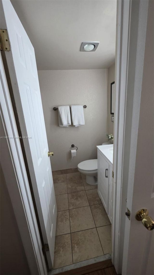 3050 E Sunrise Lakes Dr , Unit 302, Sunrise, FL 33322 Photo