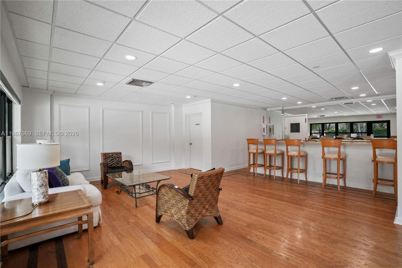 3200 N Port Royale Dr N , Unit 210, Fort Lauderdale, FL 33308 Photo