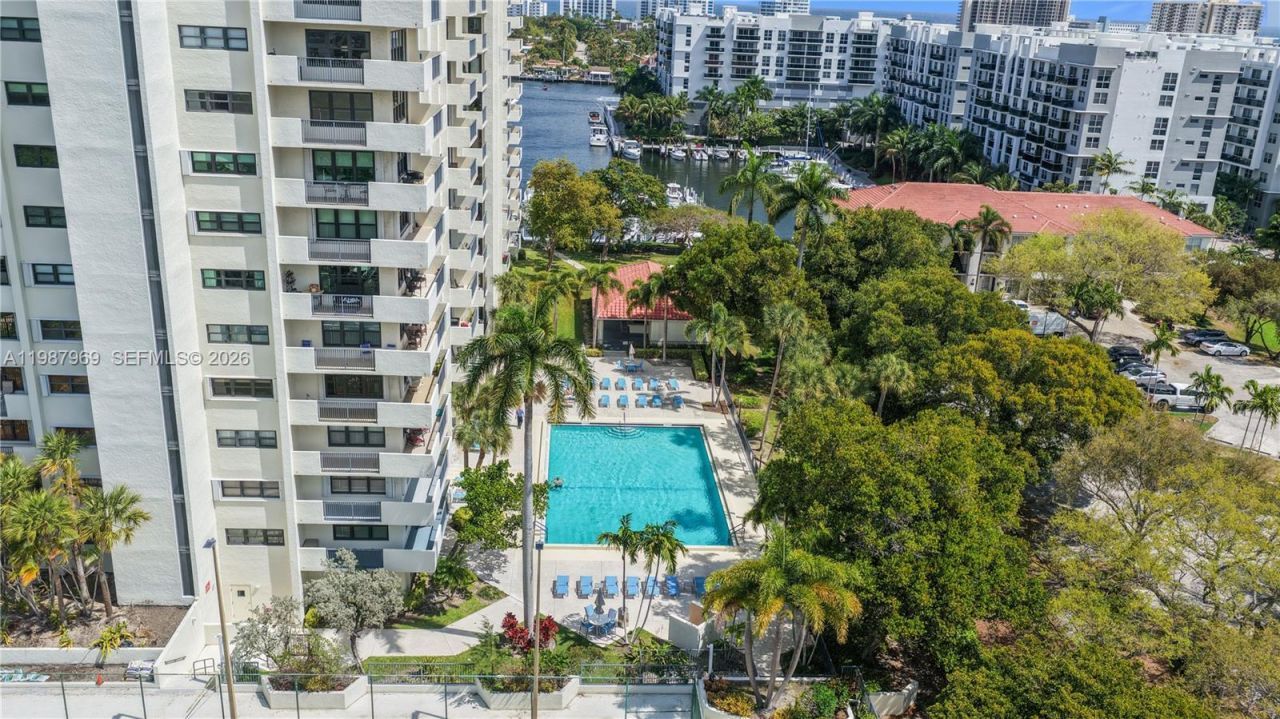 3200 N Port Royale Dr N , Unit 210, Fort Lauderdale, FL 33308 Photo