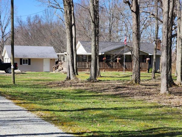 10668 Collins Riley Road, Blanchester, OH 45107