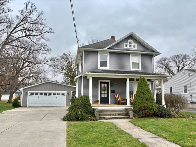 305 Louise Avenue, Bellevue, OH 44811 Photo 1