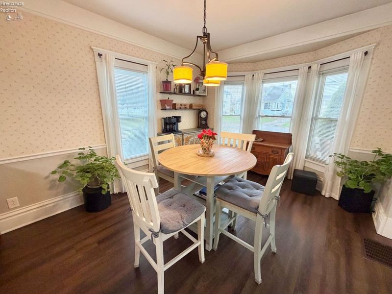 305 Louise Avenue, Bellevue, OH 44811 Photo 19